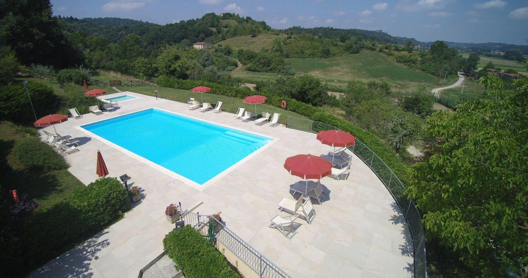 Agriturismo Buon Riposo - Country Resort In The Heart Of Tuscany San Giovanni a Corazzano Экстерьер фото