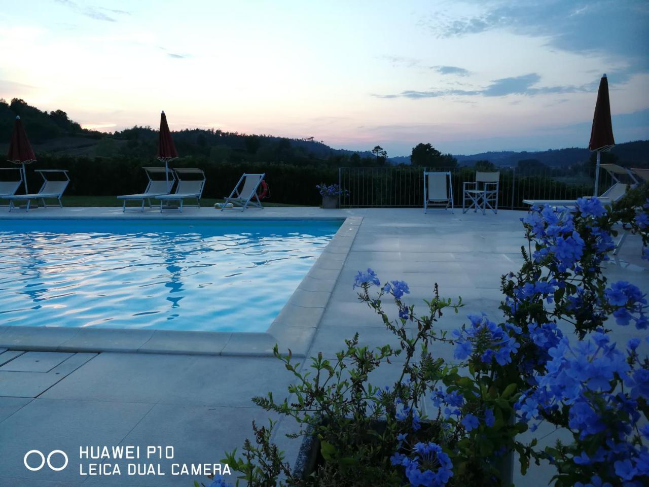Agriturismo Buon Riposo - Country Resort In The Heart Of Tuscany San Giovanni a Corazzano Экстерьер фото